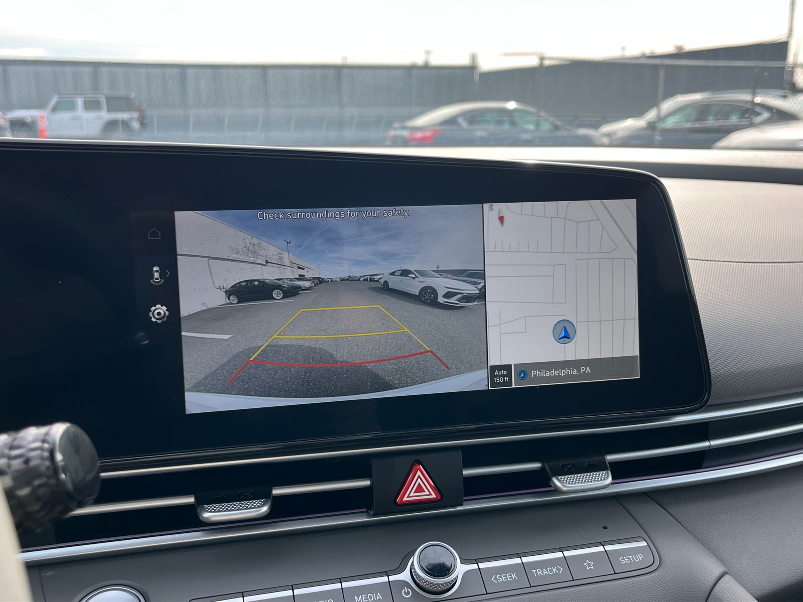 Thumbnail: 2025 Hyundai Elantra - 4