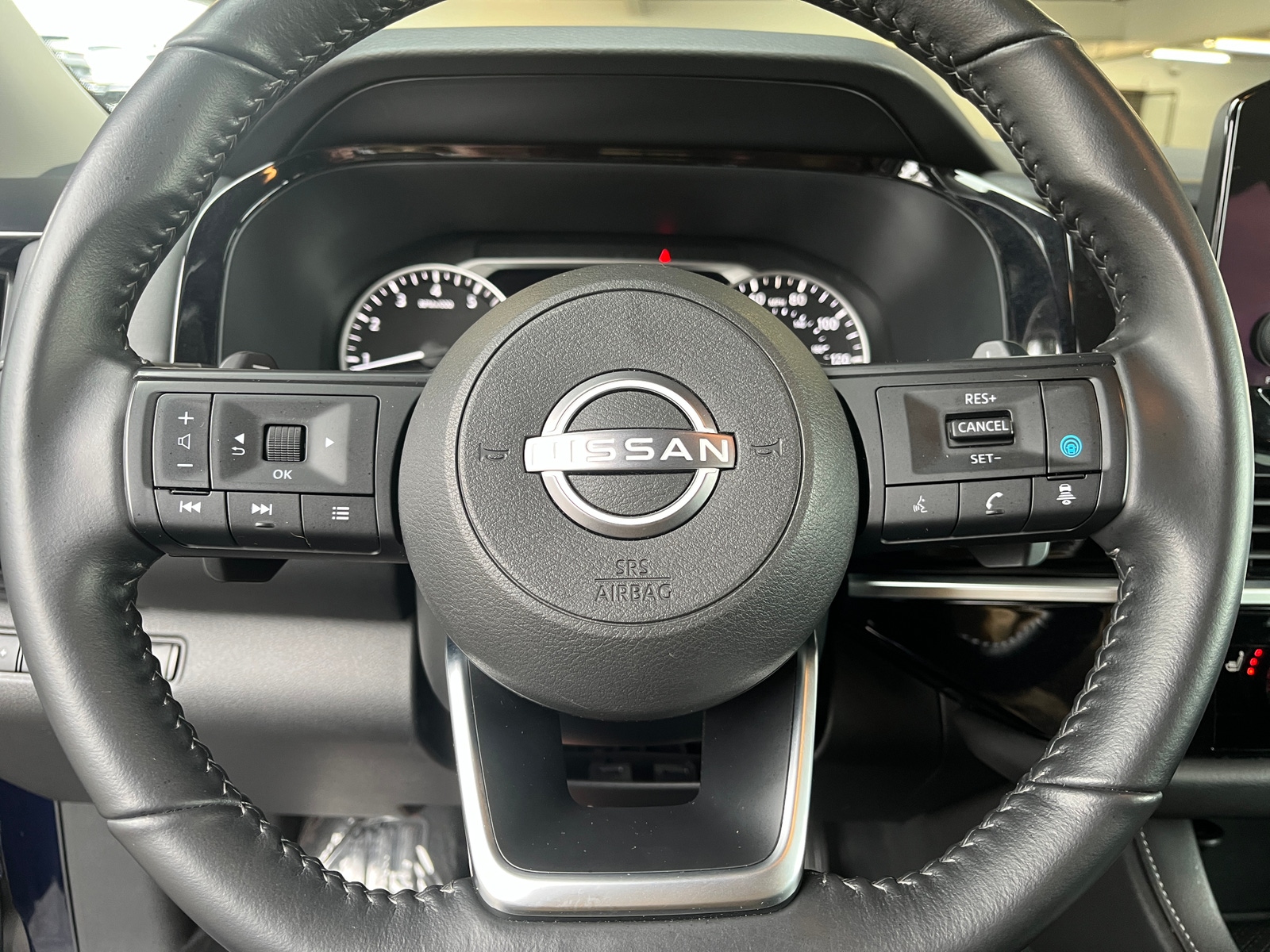 Thumbnail: 2025 Nissan Pathfinder - 5