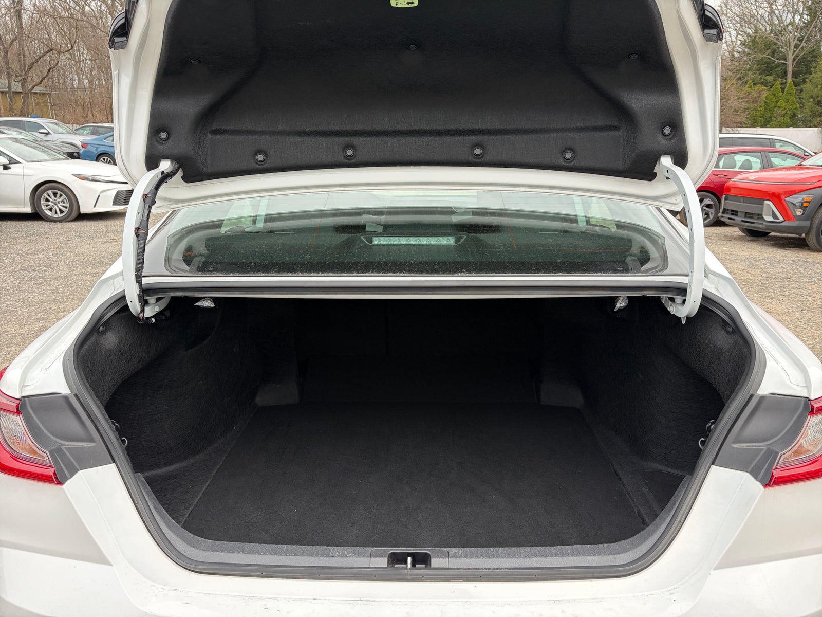 Thumbnail: 2025 Toyota Camry - 6