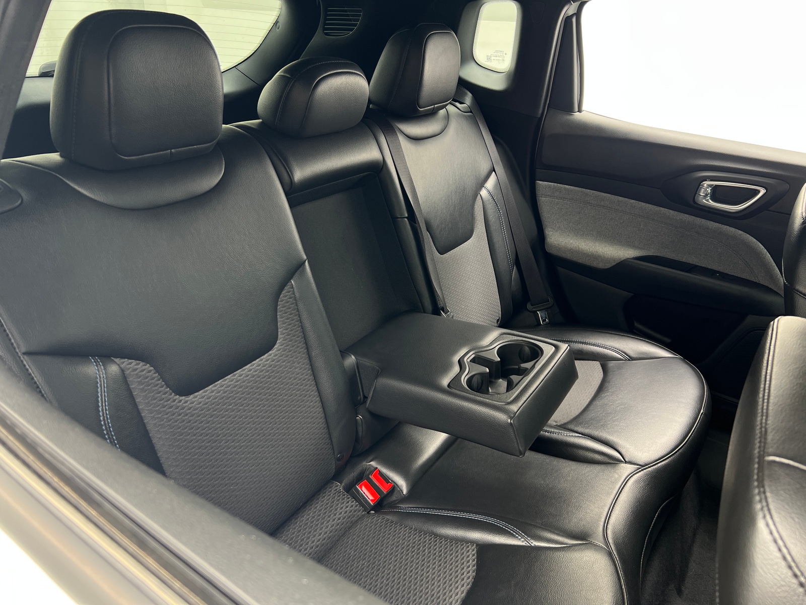 Thumbnail: 2023 Jeep Compass - 6