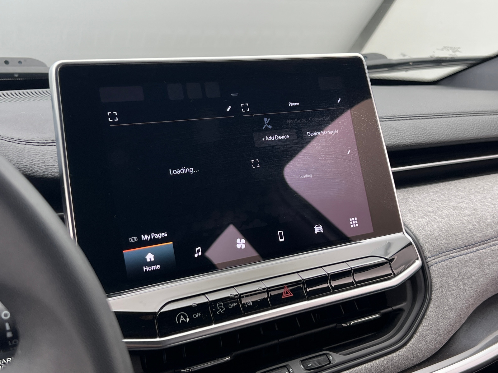 Thumbnail: 2023 Jeep Compass - 4