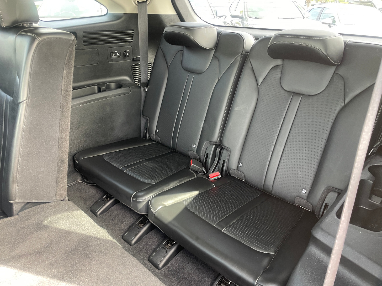 Thumbnail: 2024 Kia Sorento - 6