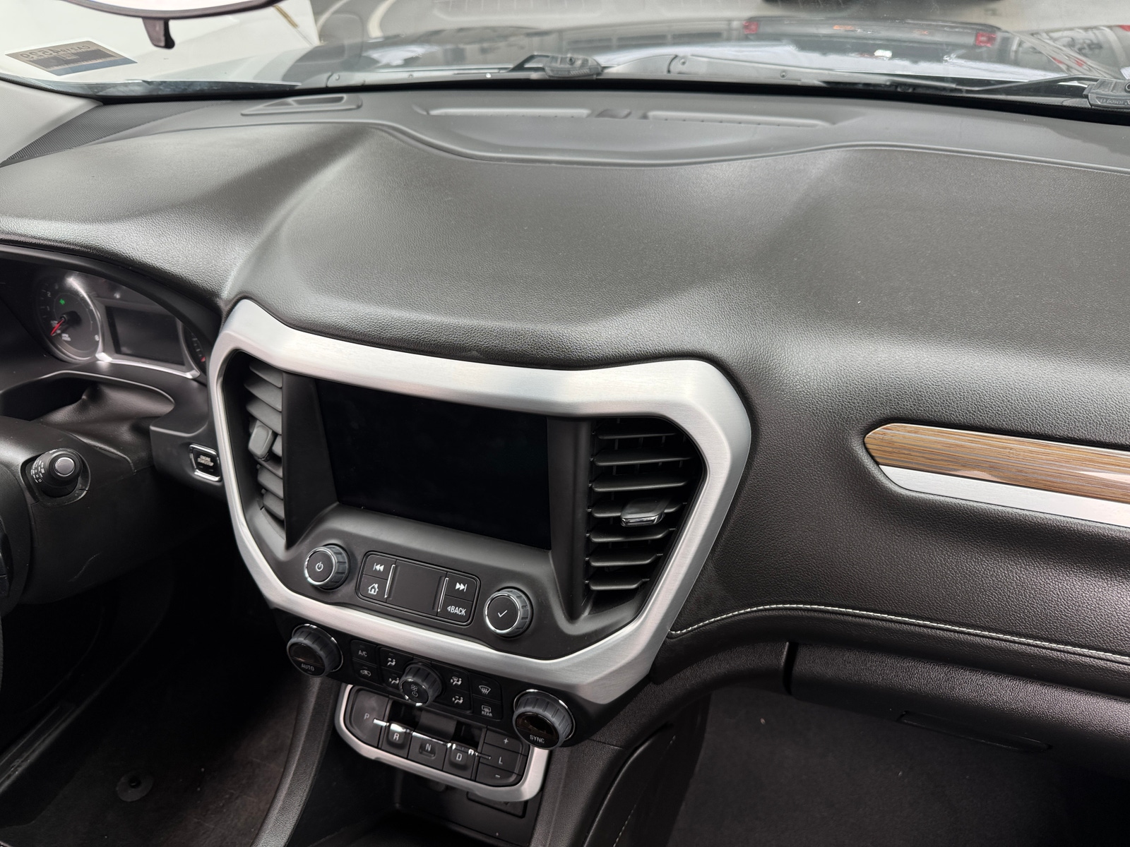 Thumbnail: 2023 GMC Acadia - 3