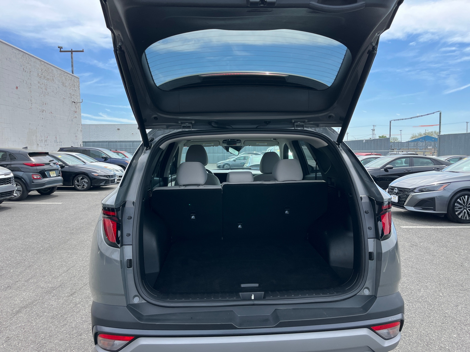 Thumbnail: 2025 Hyundai Tucson - 6