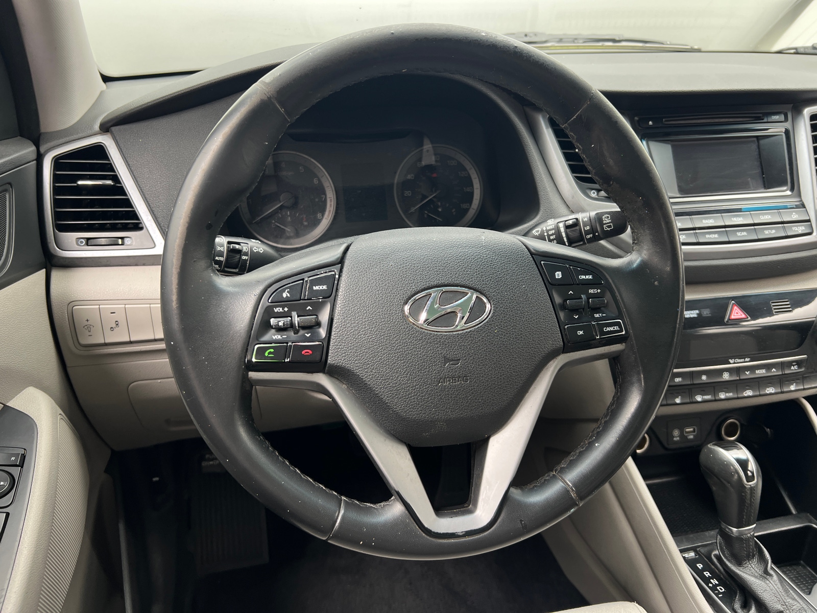 Thumbnail: 2017 Hyundai Tucson - 5