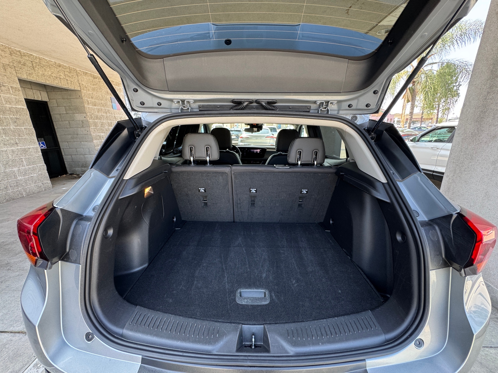 Thumbnail: 2025 Buick Encore GX - 6