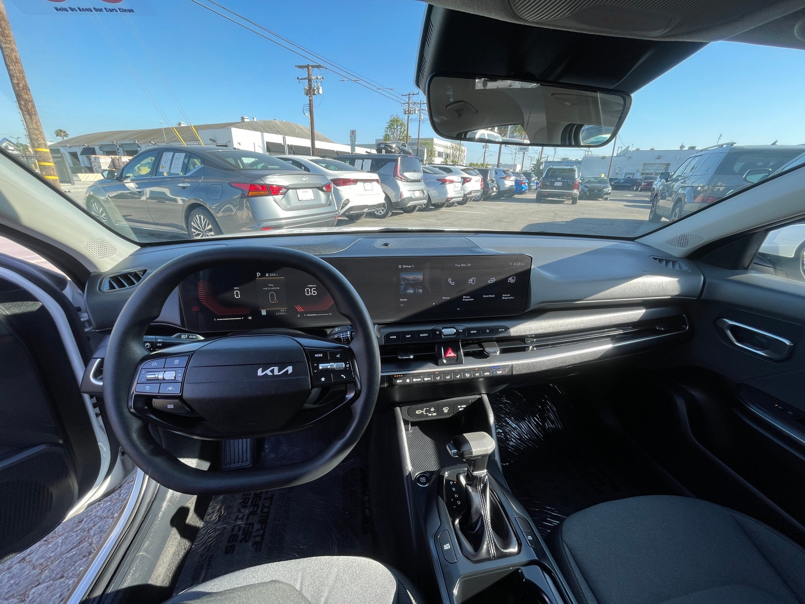 Thumbnail: 2025 Kia K4 - 3