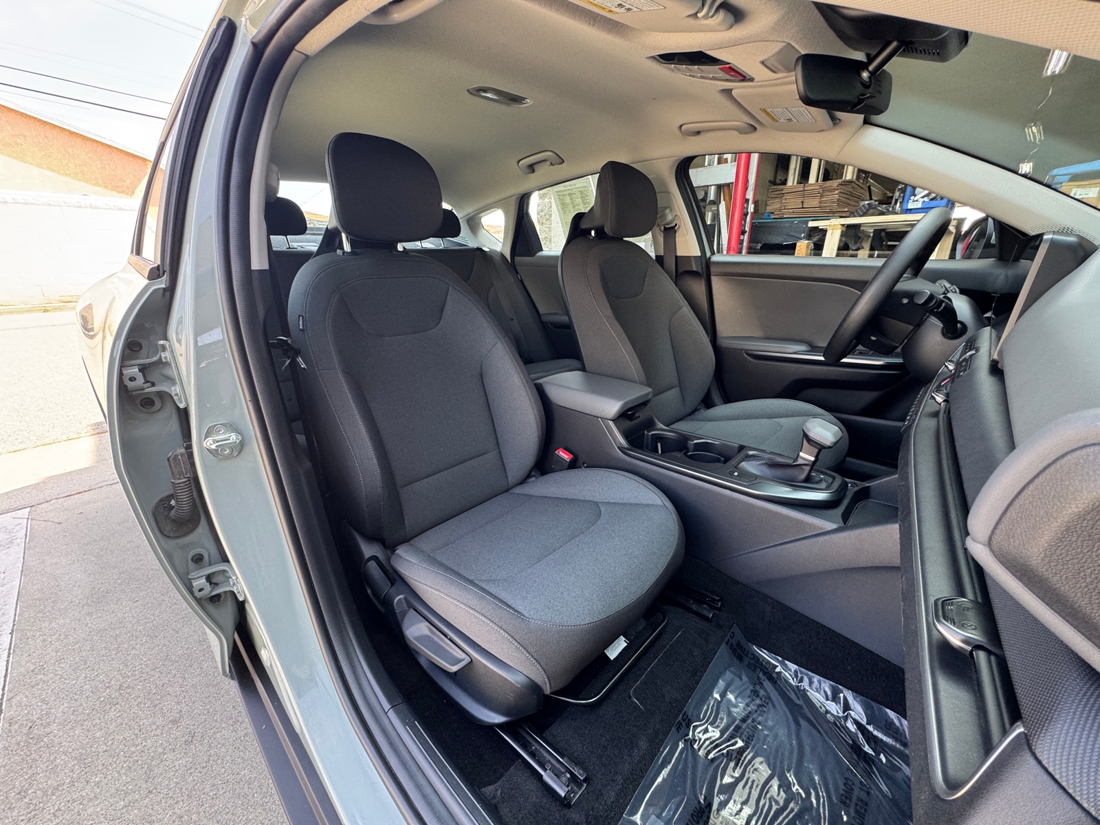 Thumbnail: 2025 Kia K4 - 2