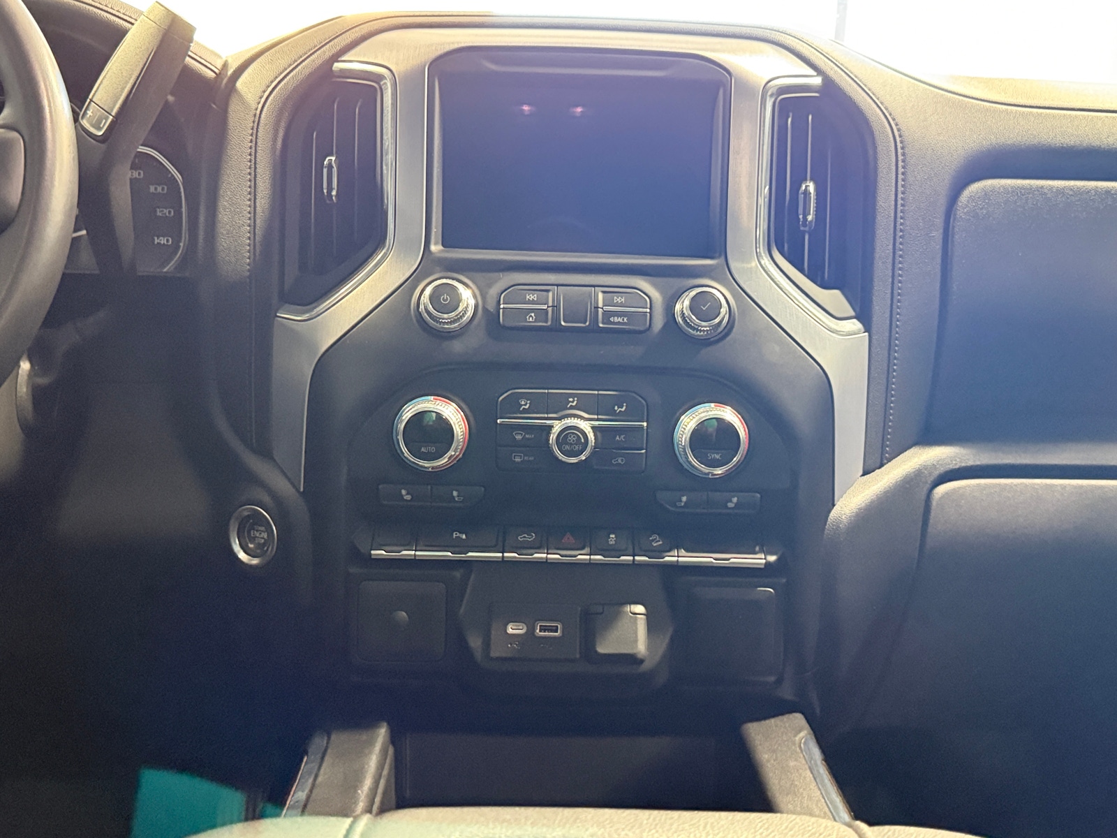 Thumbnail: 2022 GMC Sierra 1500 - 4