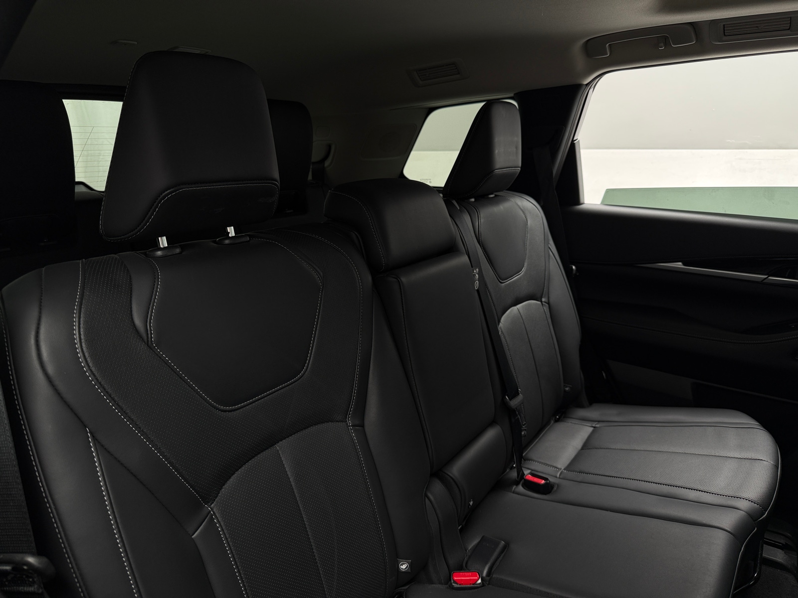 Thumbnail: 2025 INFINITI QX60 - 5