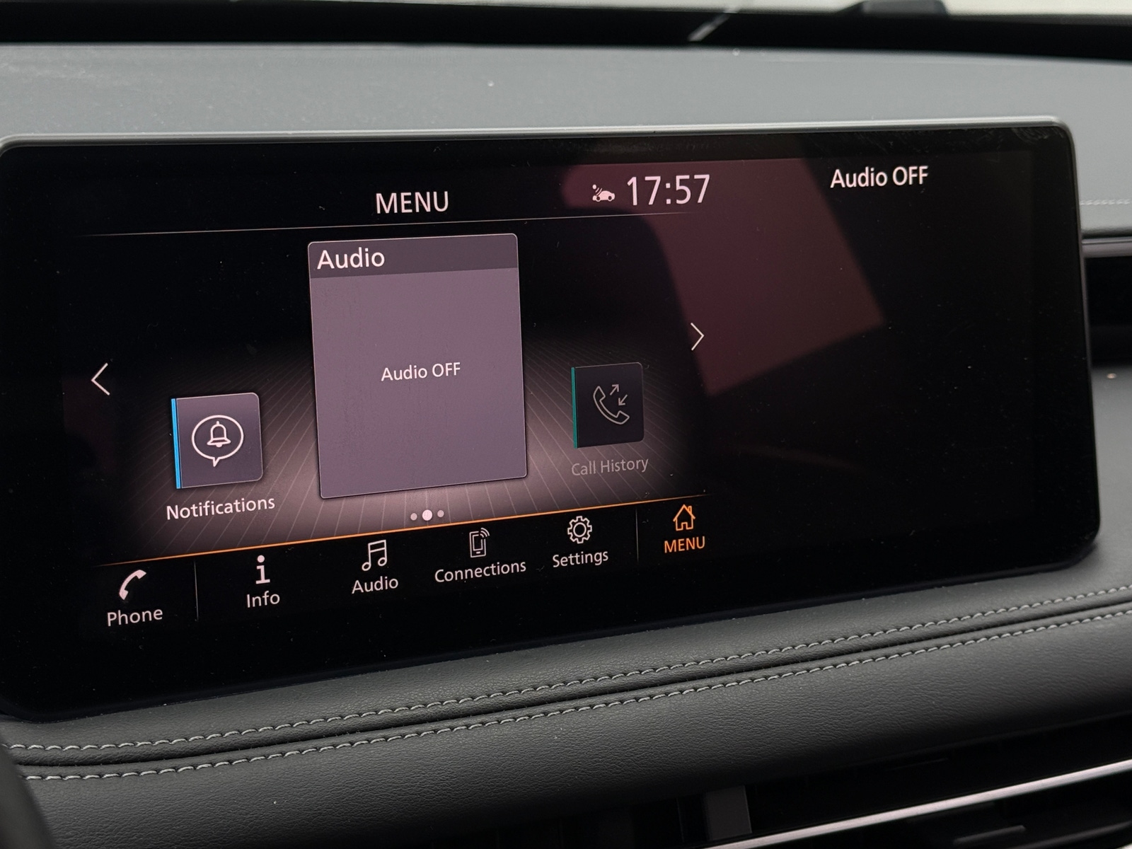 Thumbnail: 2025 INFINITI QX60 - 3