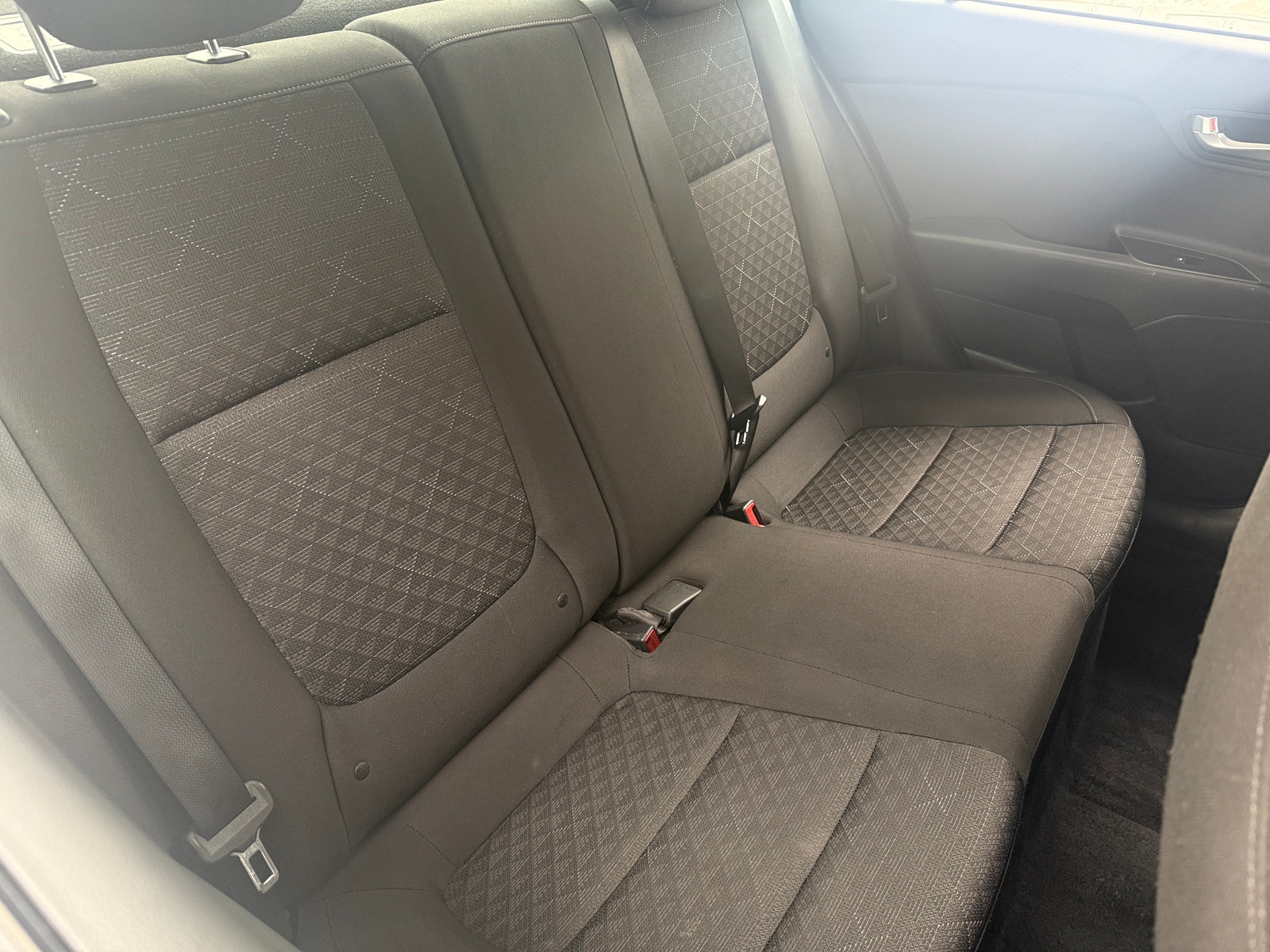 Thumbnail: 2022 Kia Rio - 6