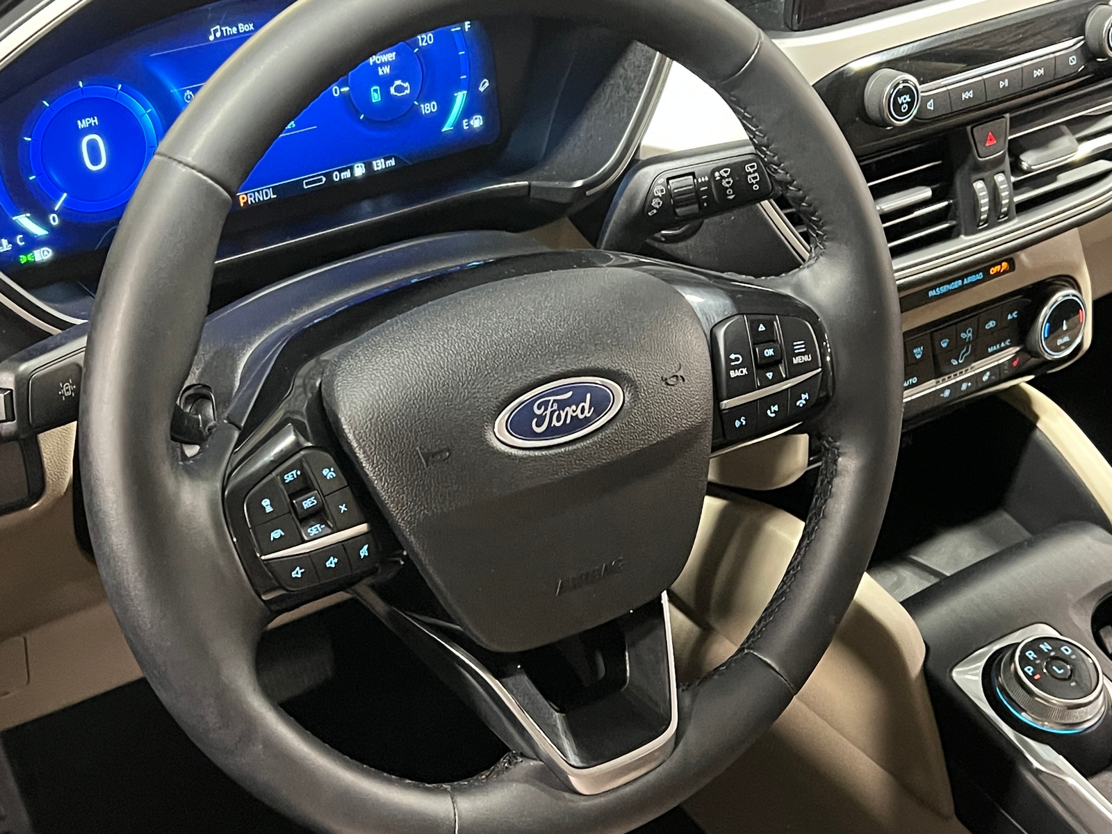 Thumbnail: 2022 Ford Escape - 4