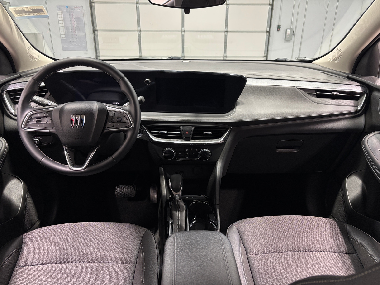 Thumbnail: 2025 Buick Encore GX - 2