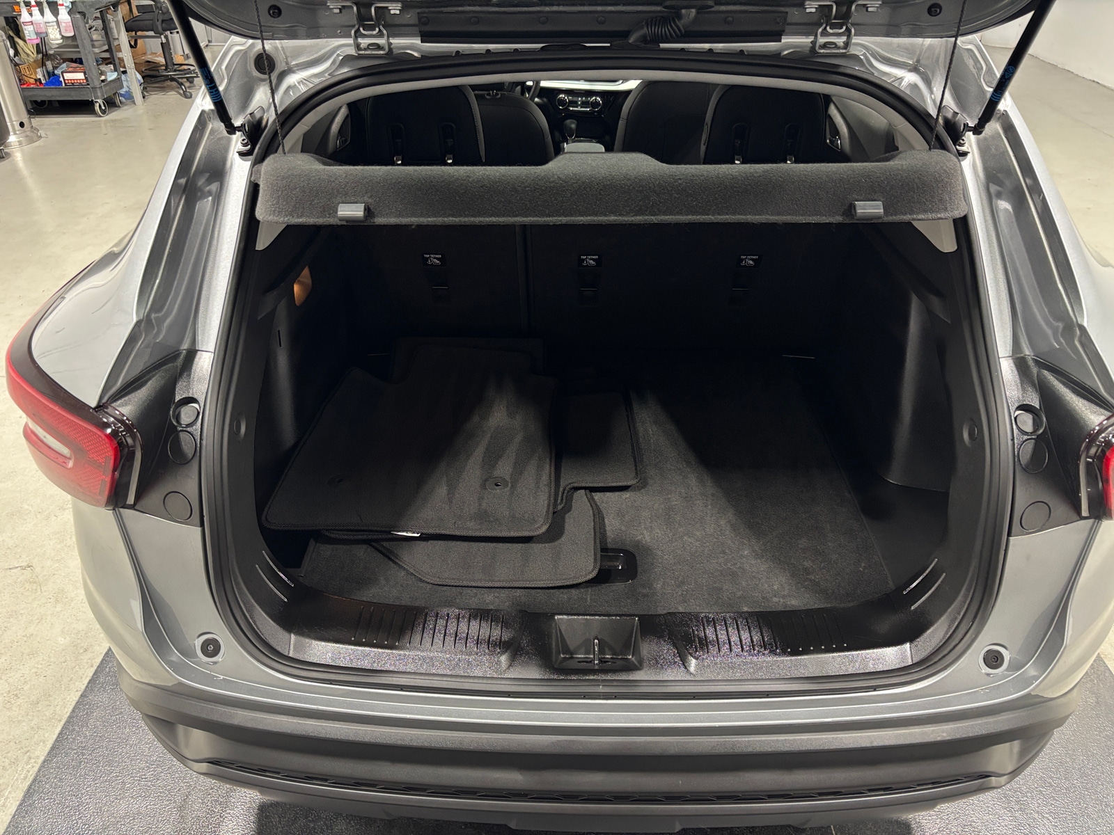 Thumbnail: 2025 Chevrolet Trax - 7