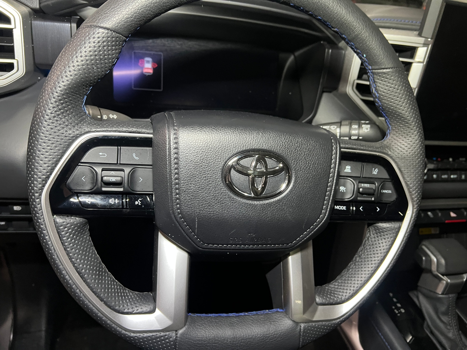 Thumbnail: 2023 Toyota Sequoia - 4