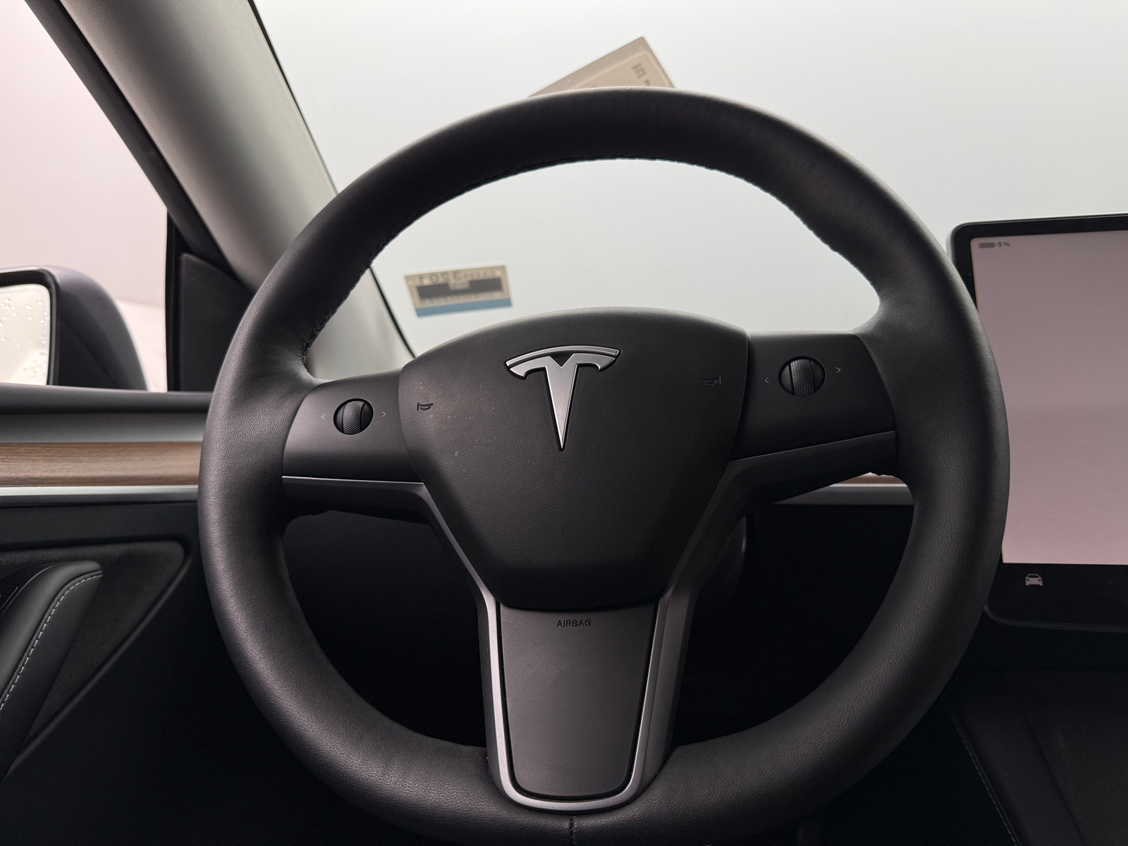 Thumbnail: 2024 Tesla Model Y - 4