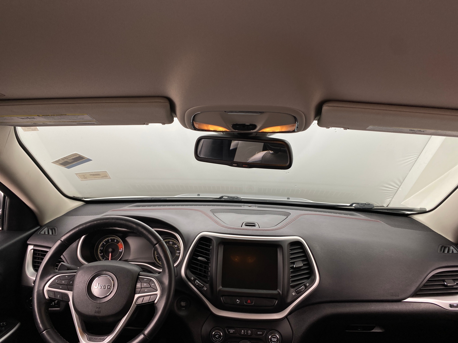 Thumbnail: 2018 Jeep Cherokee - 3