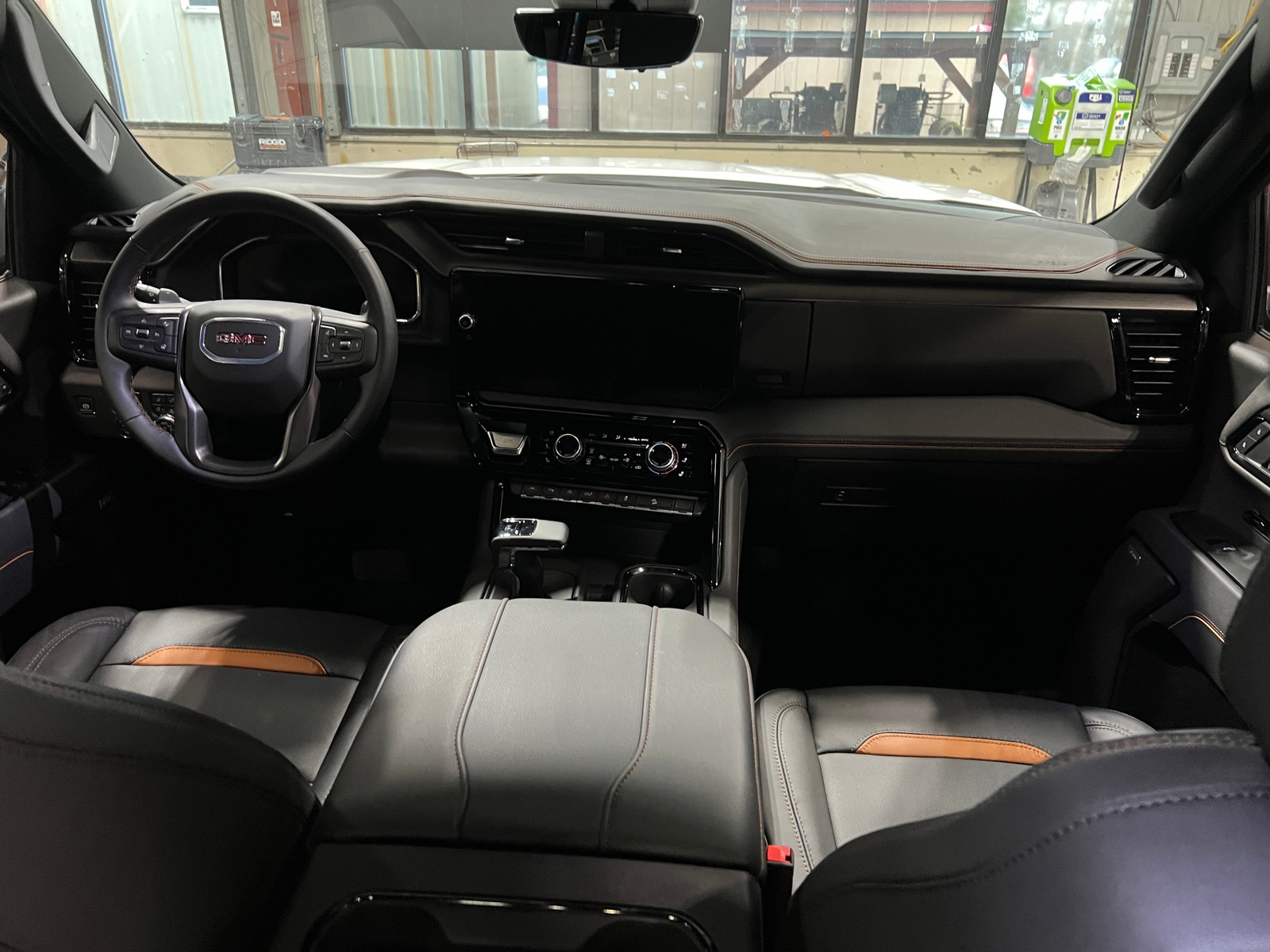 Thumbnail: 2026 GMC Sierra 1500 - 2