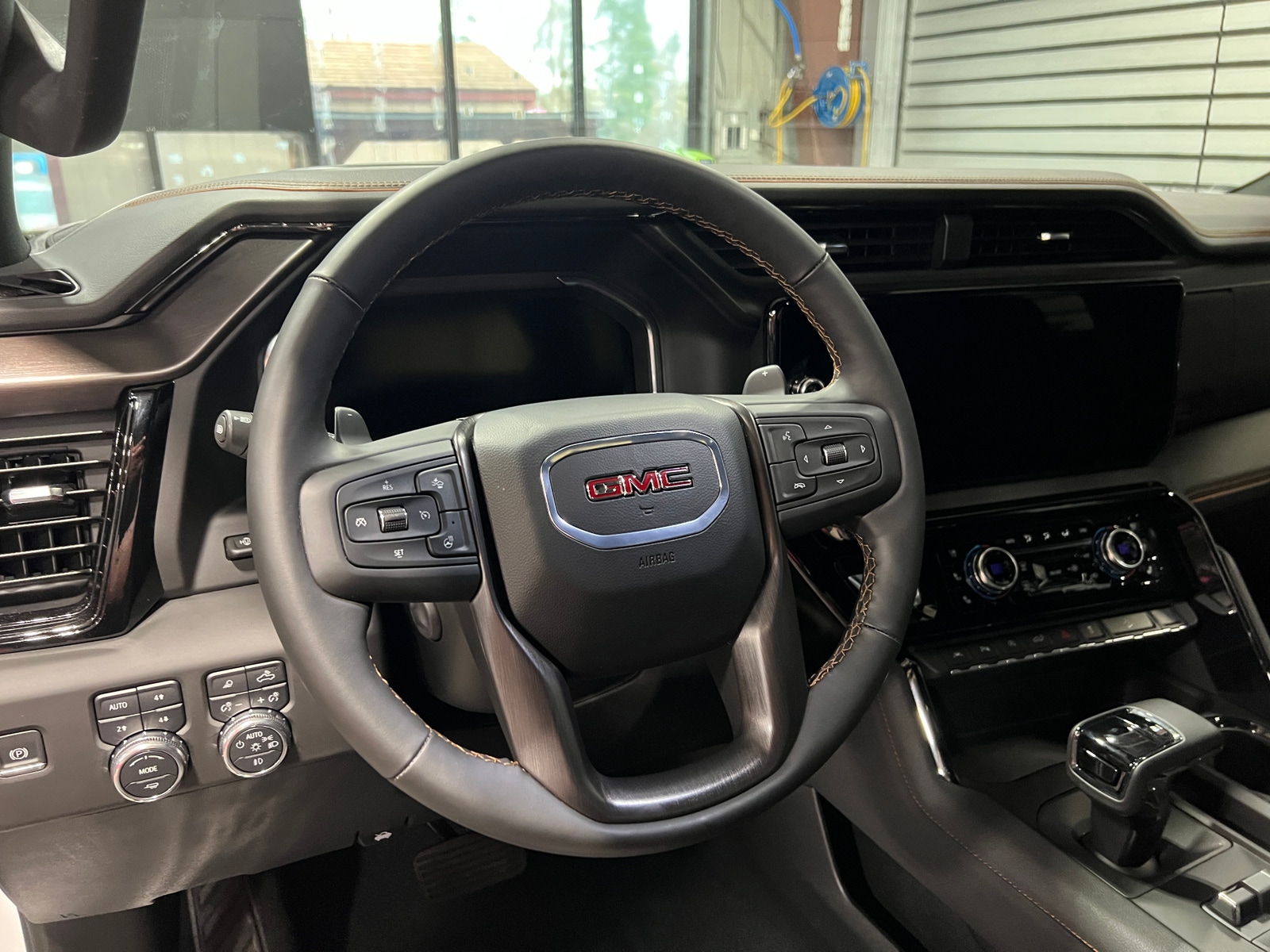 Thumbnail: 2026 GMC Sierra 1500 - 4