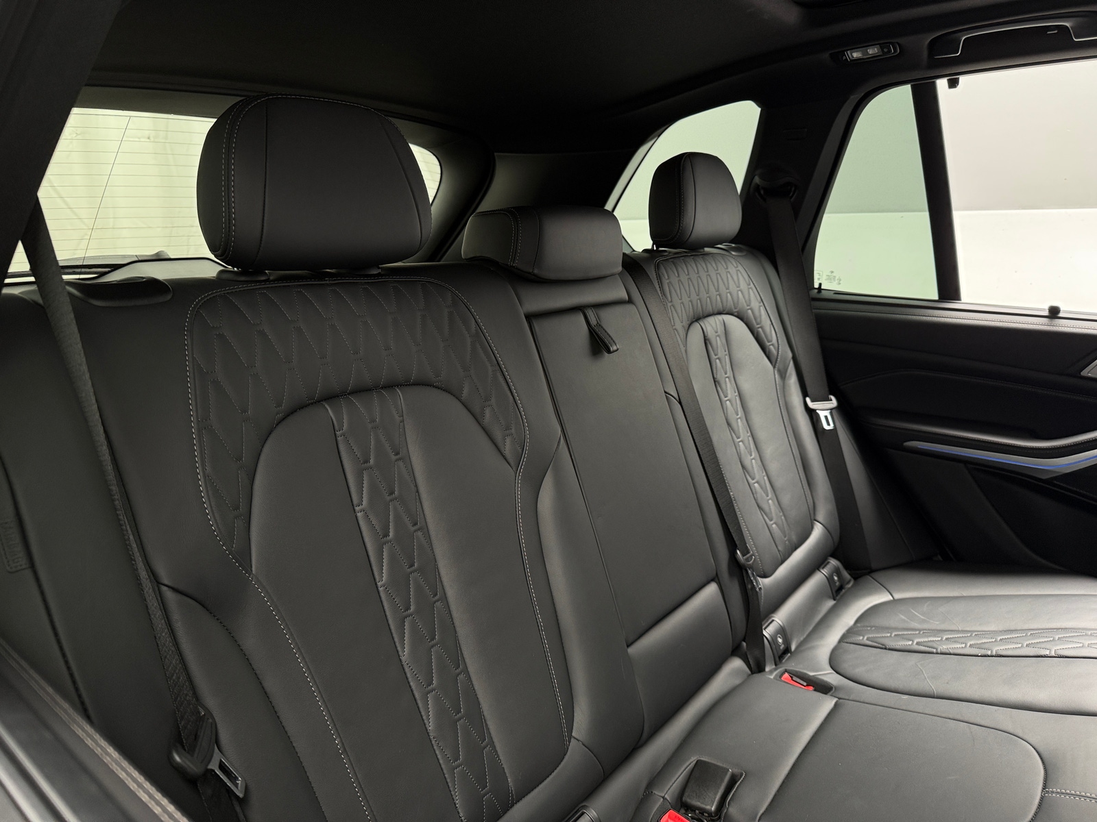 Thumbnail: 2023 BMW X5 - 5