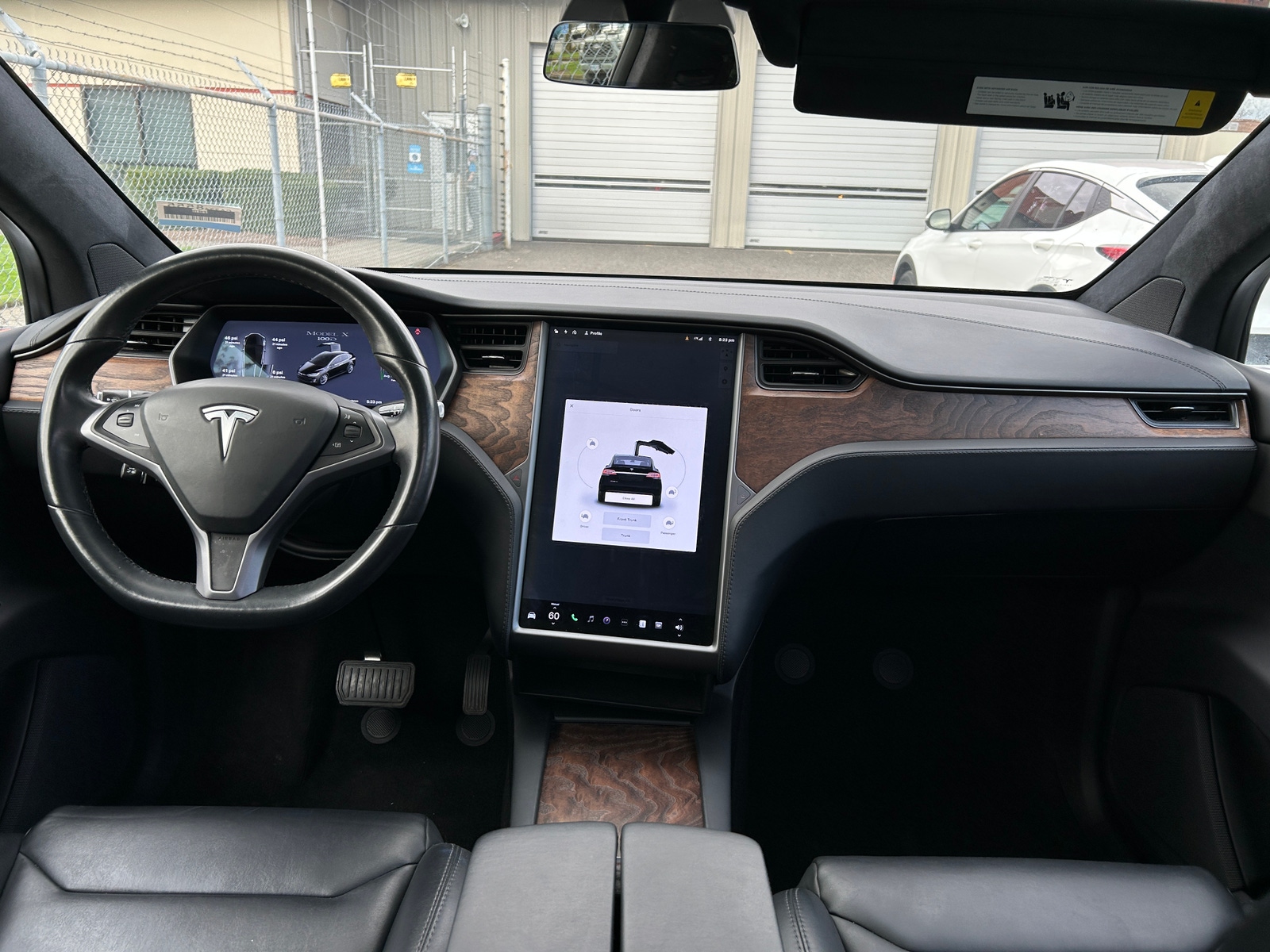 Thumbnail: 2018 Tesla Model X - 2