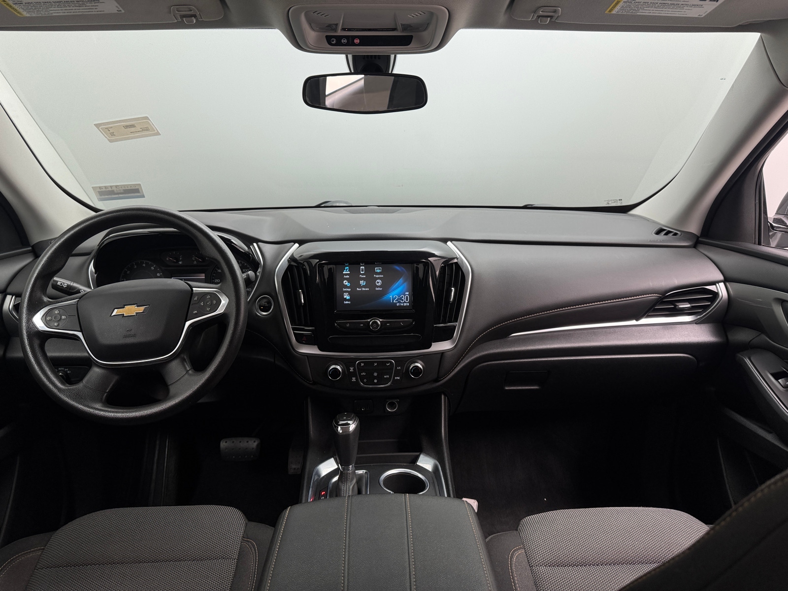 Thumbnail: 2019 Chevrolet Traverse - 3