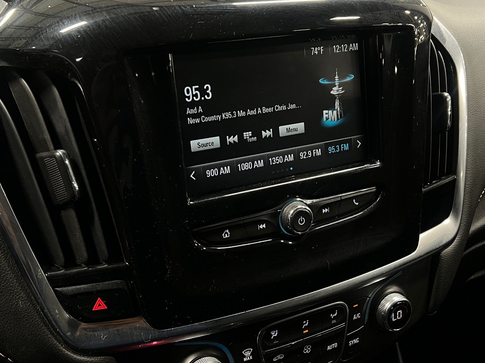 Thumbnail: 2019 Chevrolet Traverse - 4