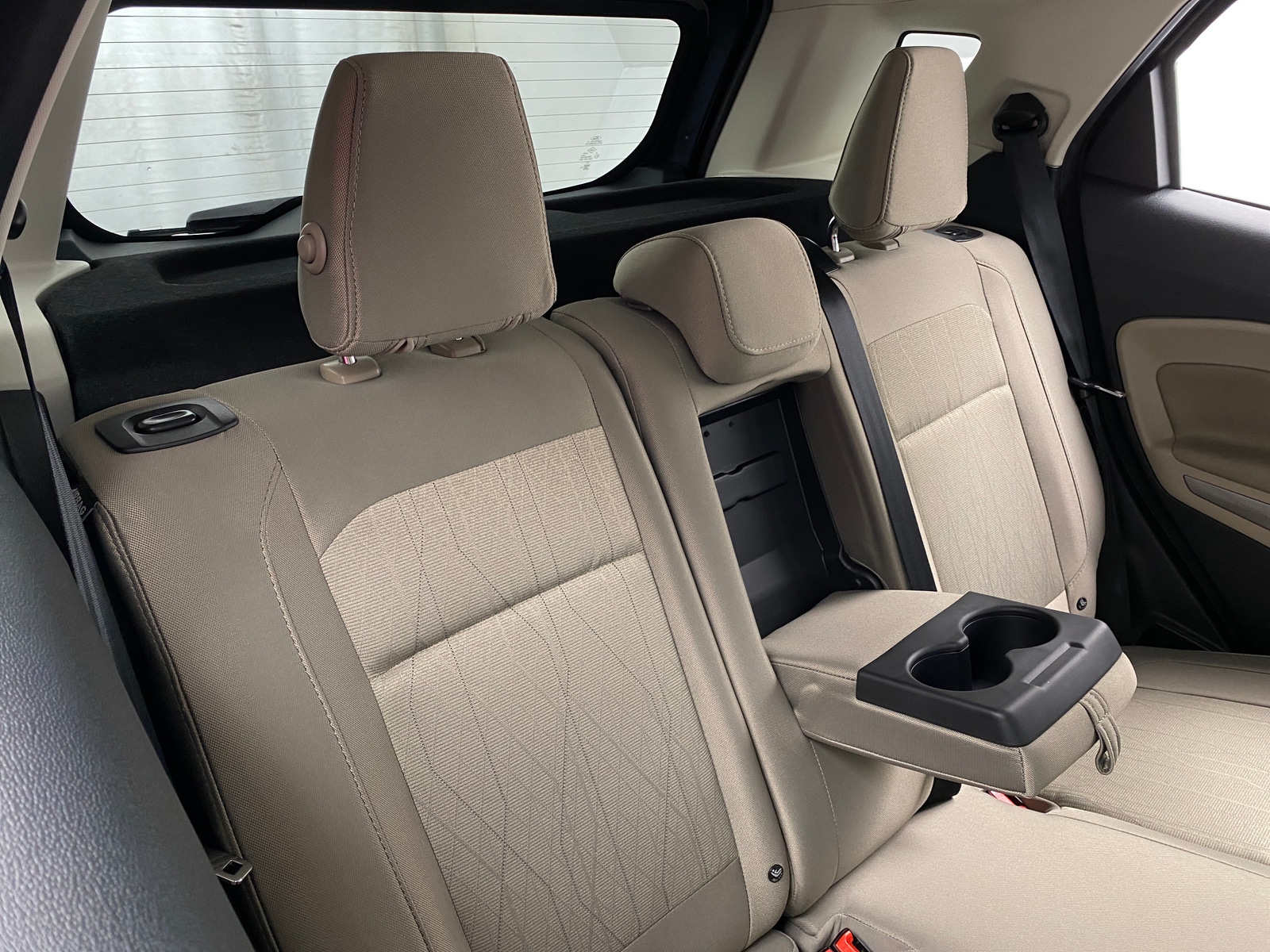 Thumbnail: 2021 Ford EcoSport - 6