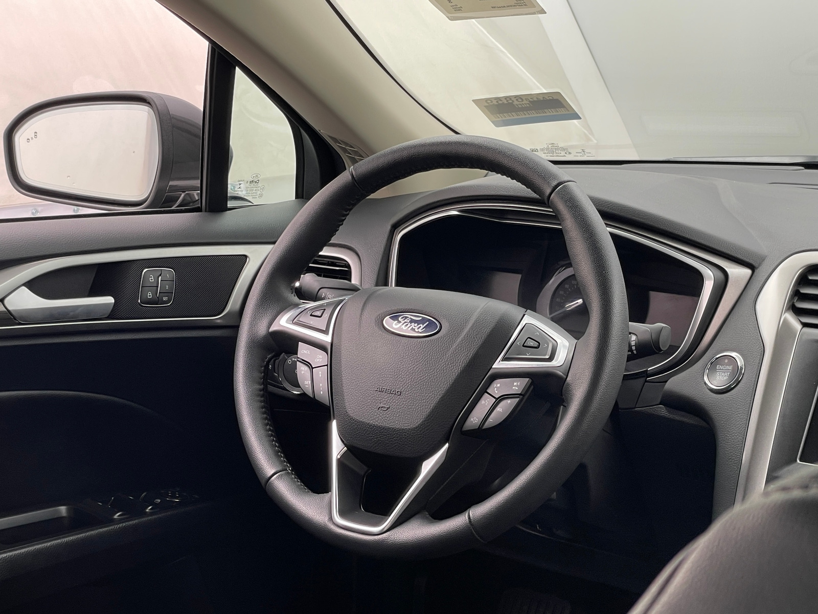 Thumbnail: 2020 Ford Fusion - 4