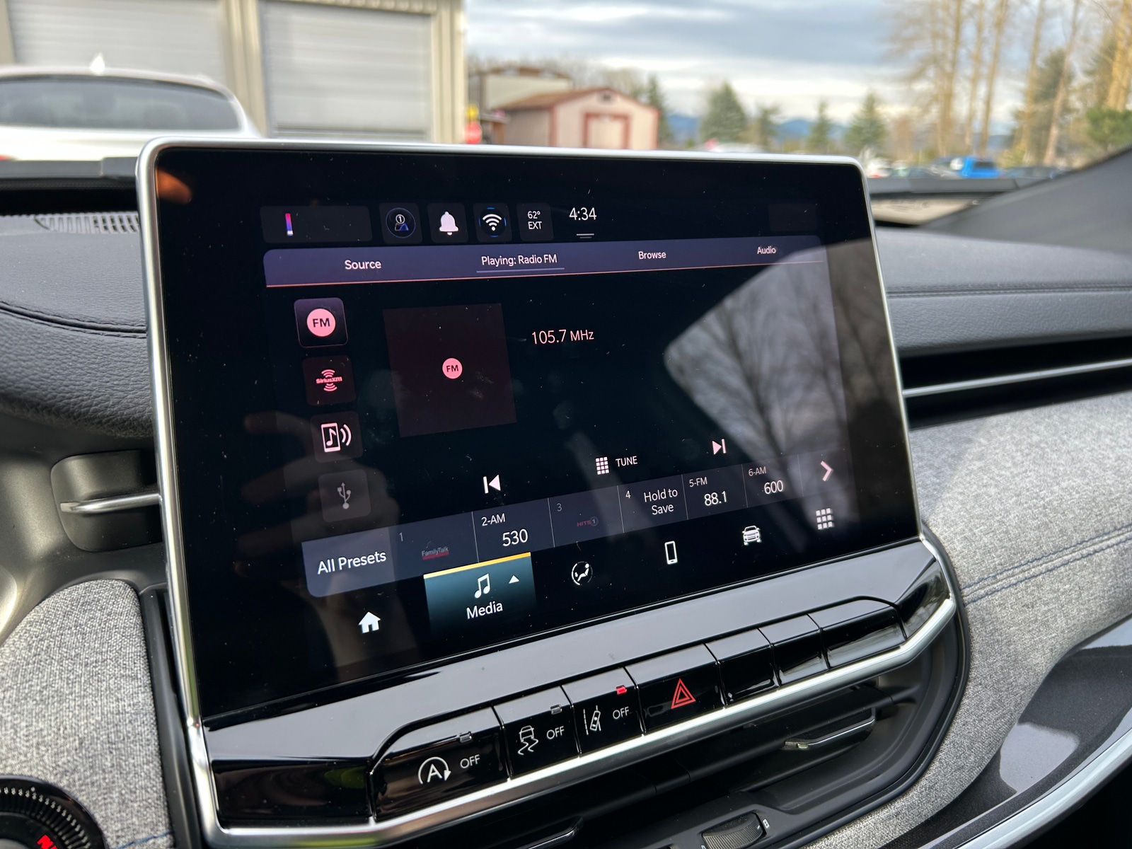 Thumbnail: 2024 Jeep Compass - 4