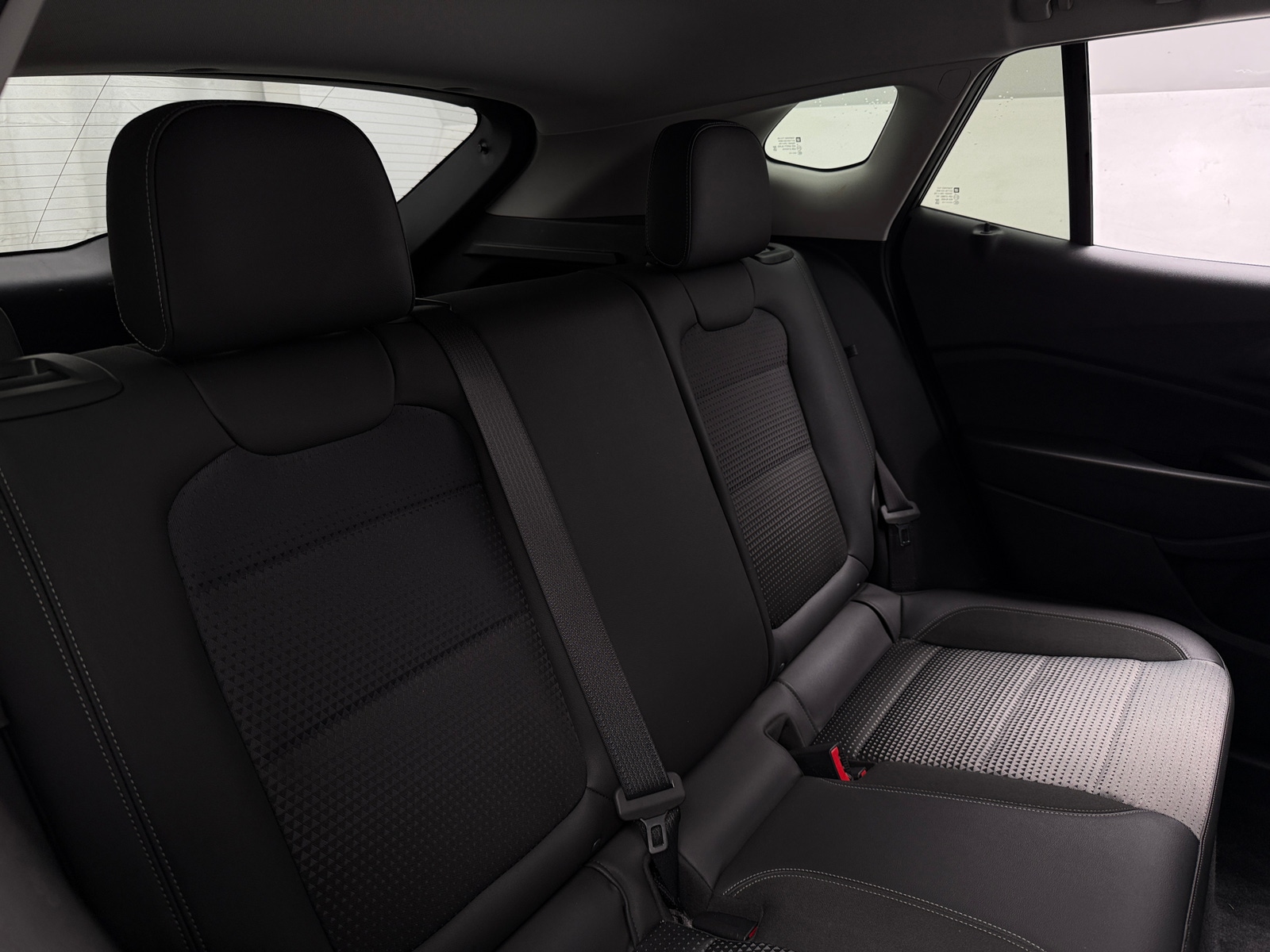 Thumbnail: 2025 Chevrolet Trax - 6