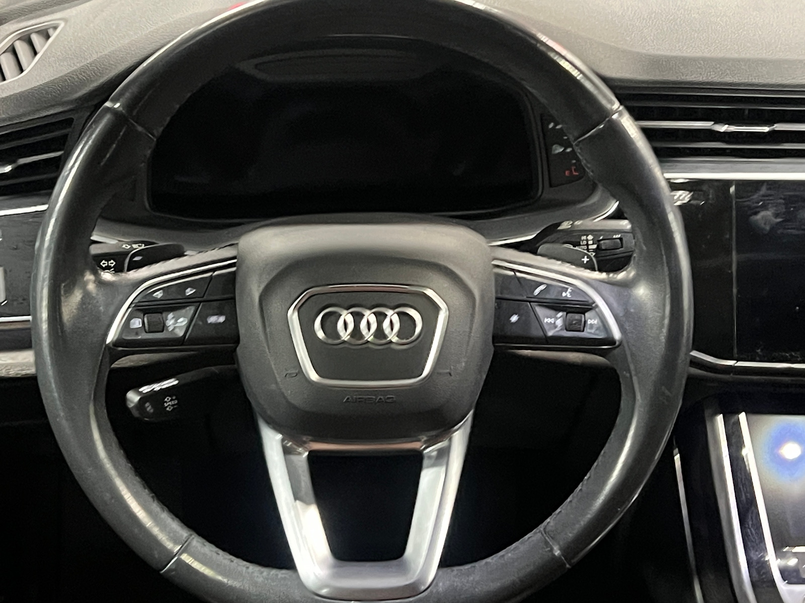 Thumbnail: 2021 Audi Q7 - 4