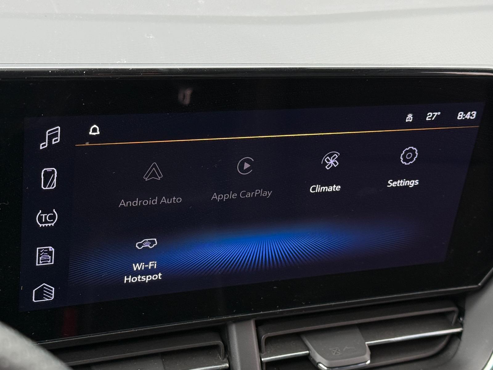 Thumbnail: 2025 Chevrolet Trax - 3