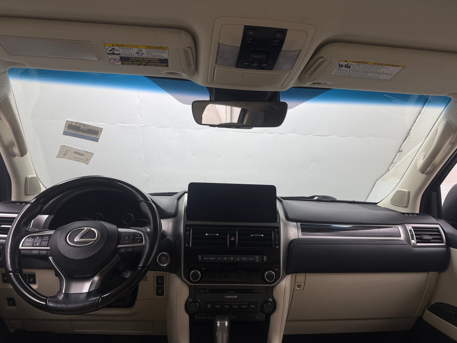 Thumbnail: 2022 Lexus GX - 3