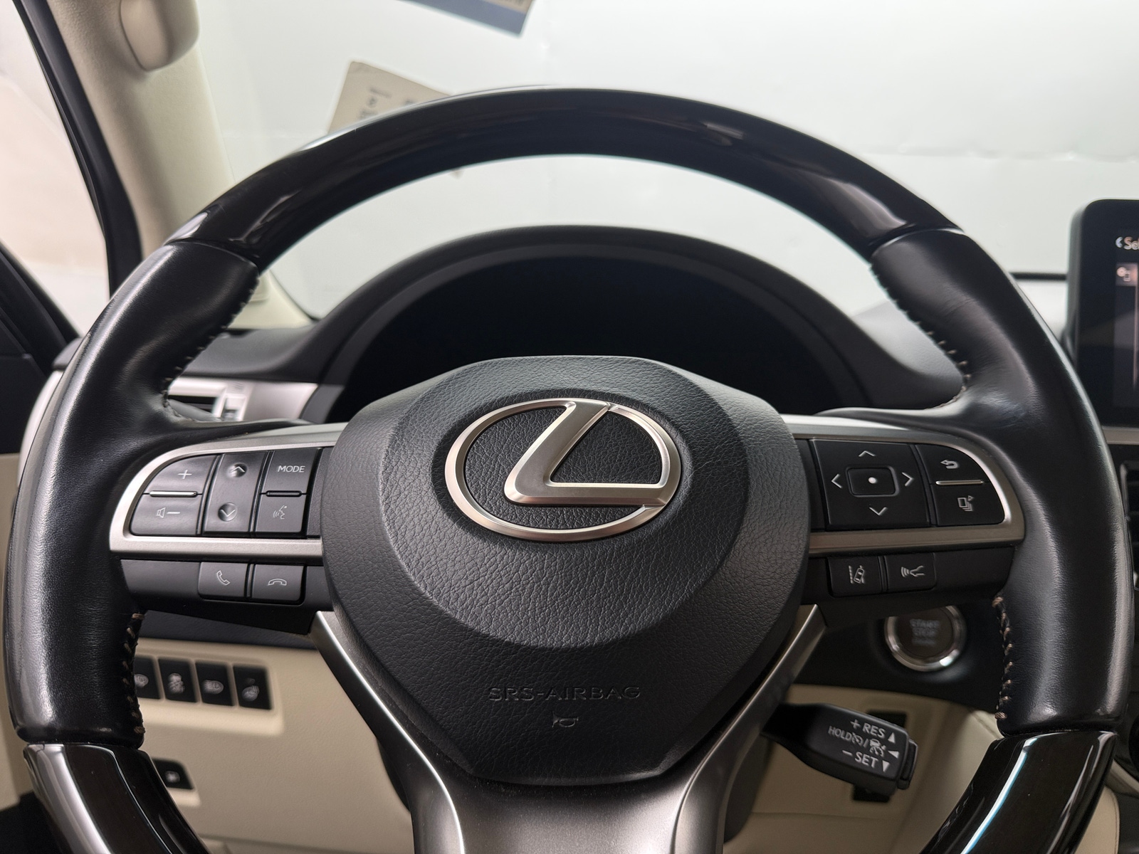 Thumbnail: 2022 Lexus GX - 5