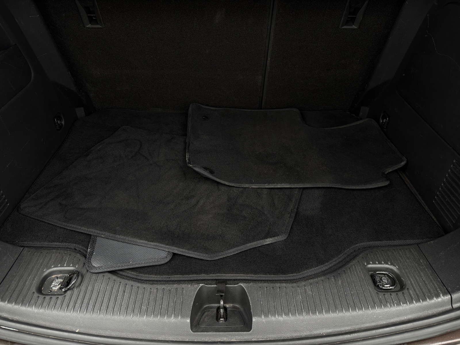 Thumbnail: 2016 Buick Encore - 7