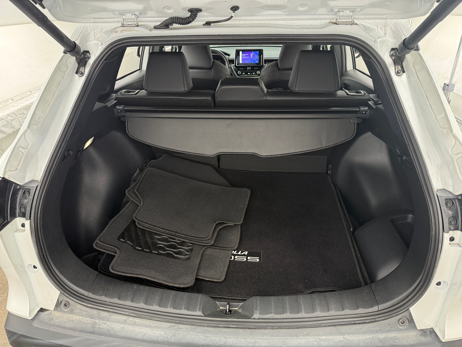 Thumbnail: 2023 Toyota Corolla Cross - 6