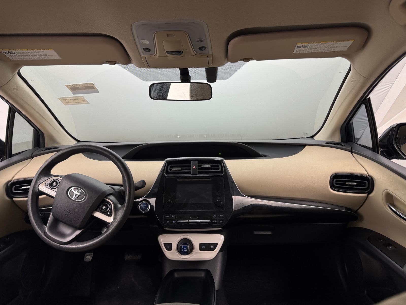 Thumbnail: 2016 Toyota Prius - 3