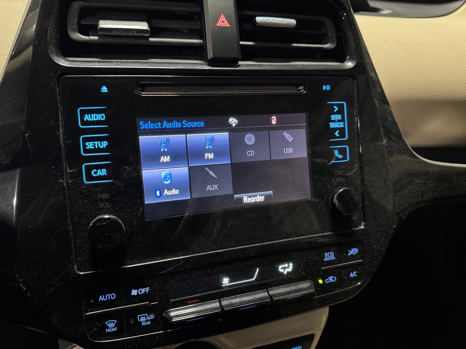 Thumbnail: 2016 Toyota Prius - 4