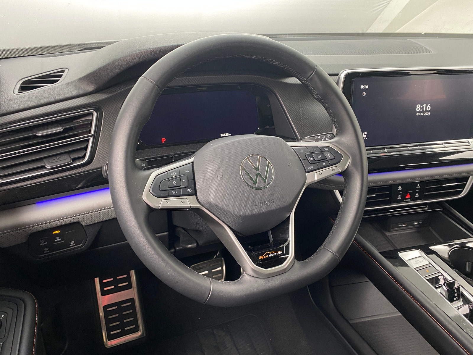 Thumbnail: 2024 Volkswagen Atlas - 4