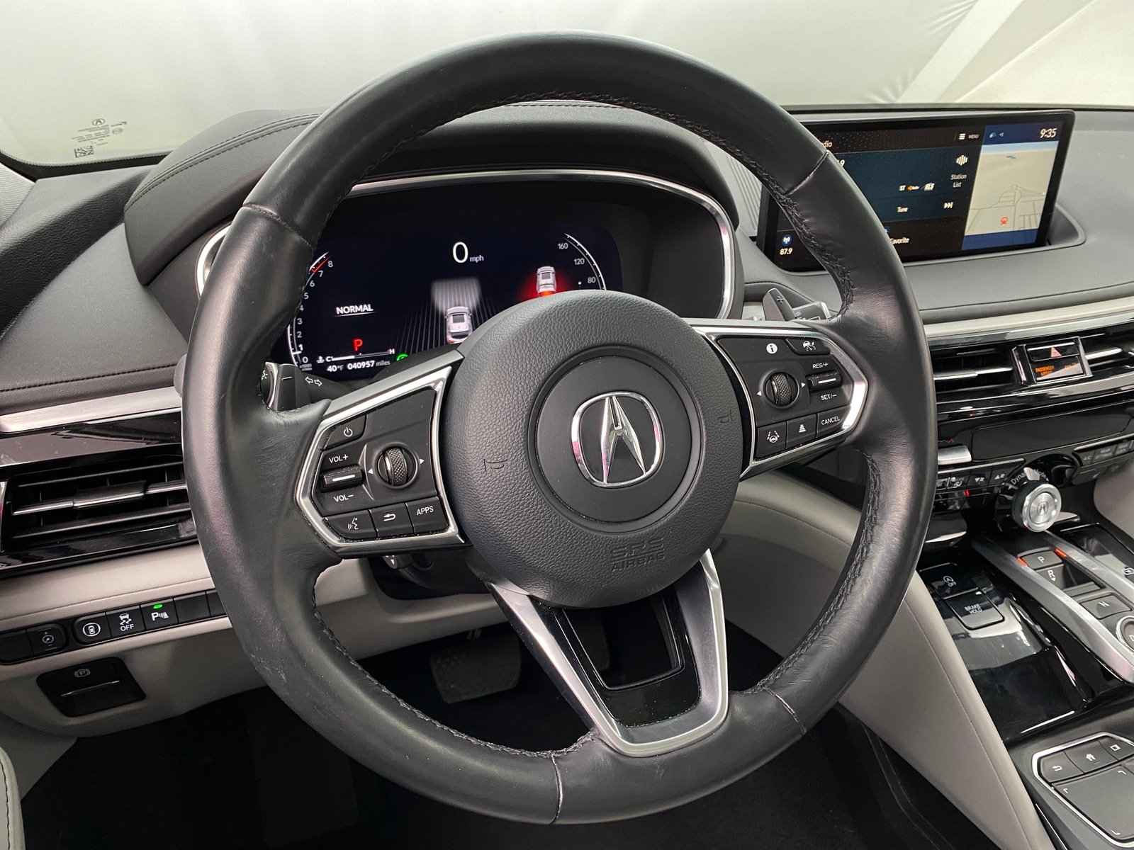 Thumbnail: 2023 Acura MDX - 4