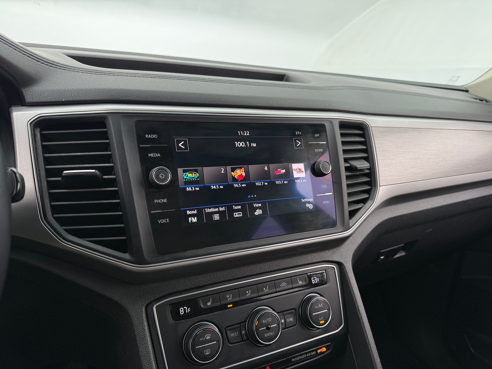 Thumbnail: 2019 Volkswagen Atlas - 3