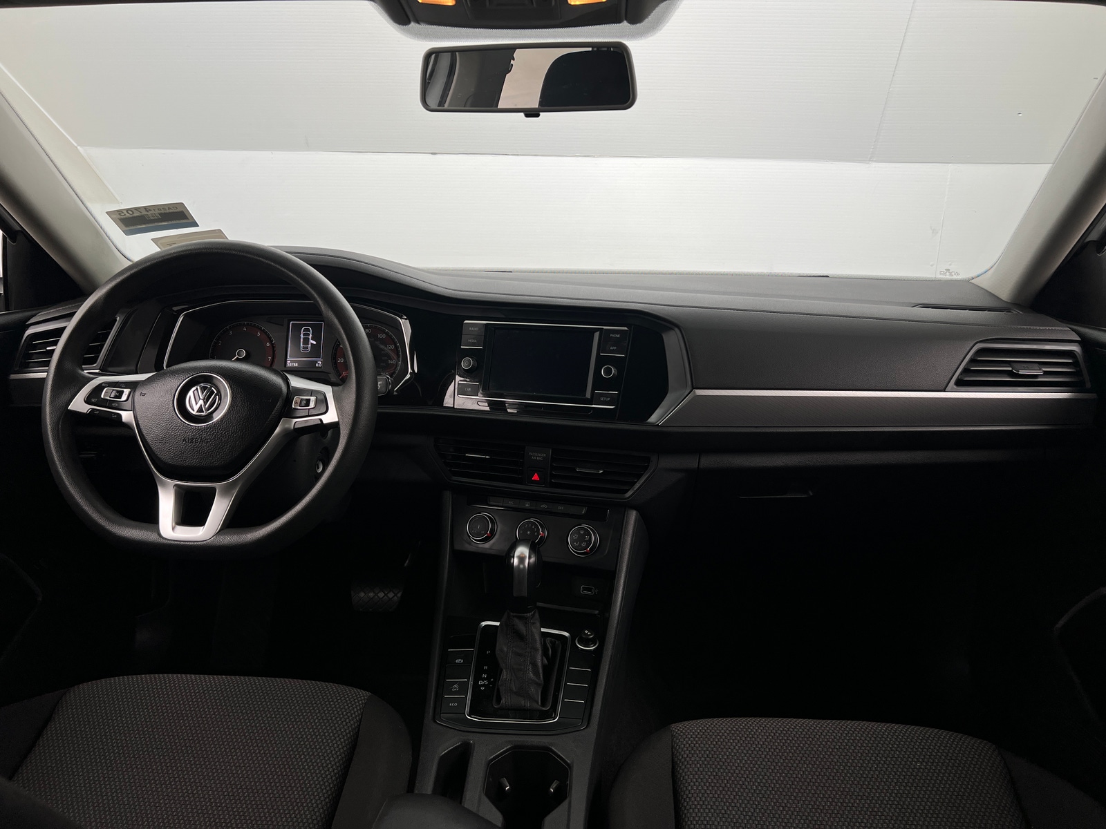 Thumbnail: 2019 Volkswagen Jetta - 3