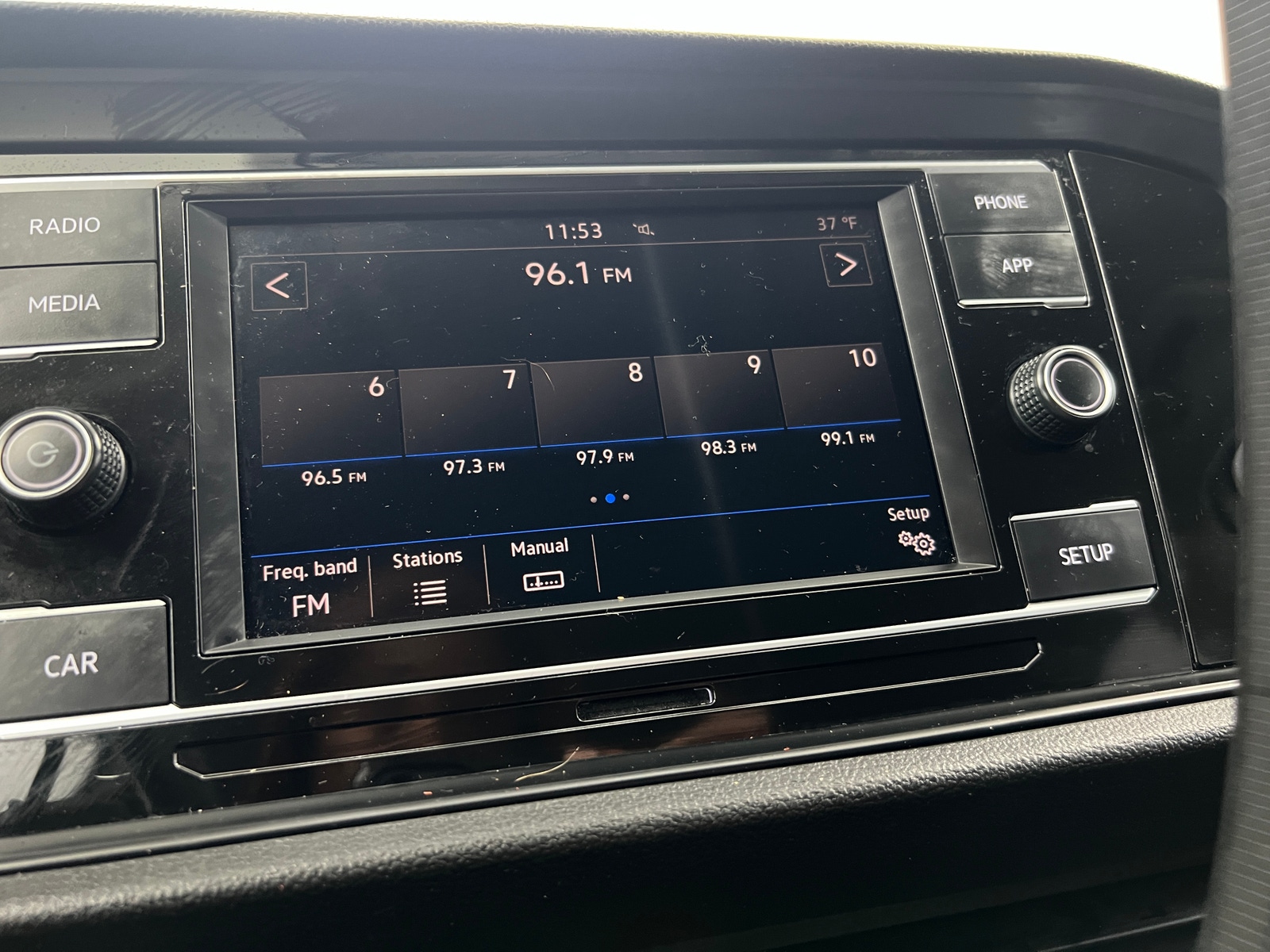 Thumbnail: 2019 Volkswagen Jetta - 4