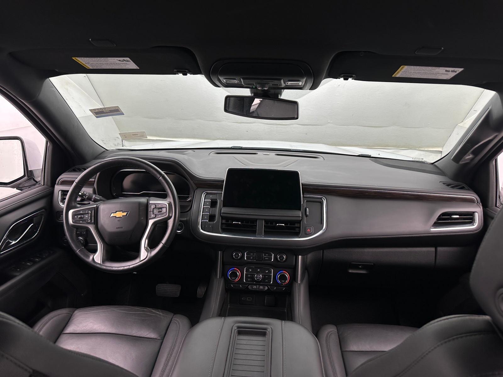 Thumbnail: 2022 Chevrolet Tahoe - 2