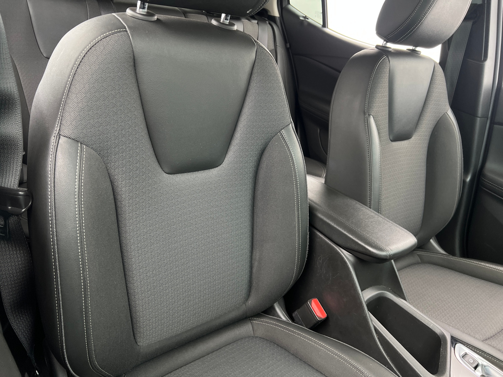 Thumbnail: 2025 Buick Encore GX - 2