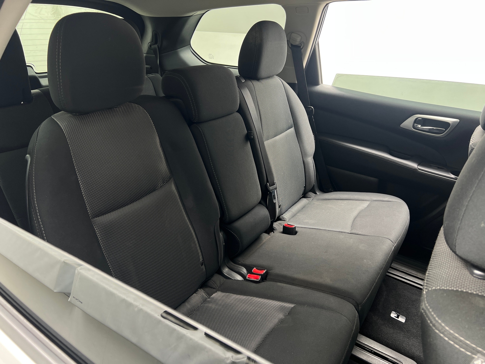 Thumbnail: 2020 Nissan Pathfinder - 6