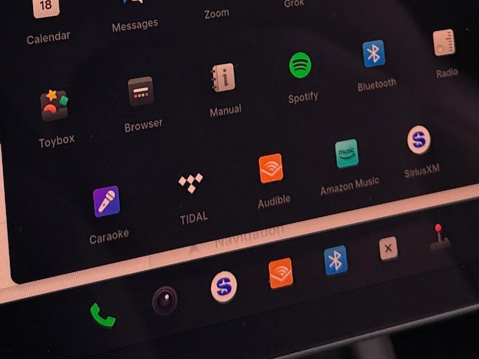 Thumbnail: 2025 Tesla Model 3 - 3