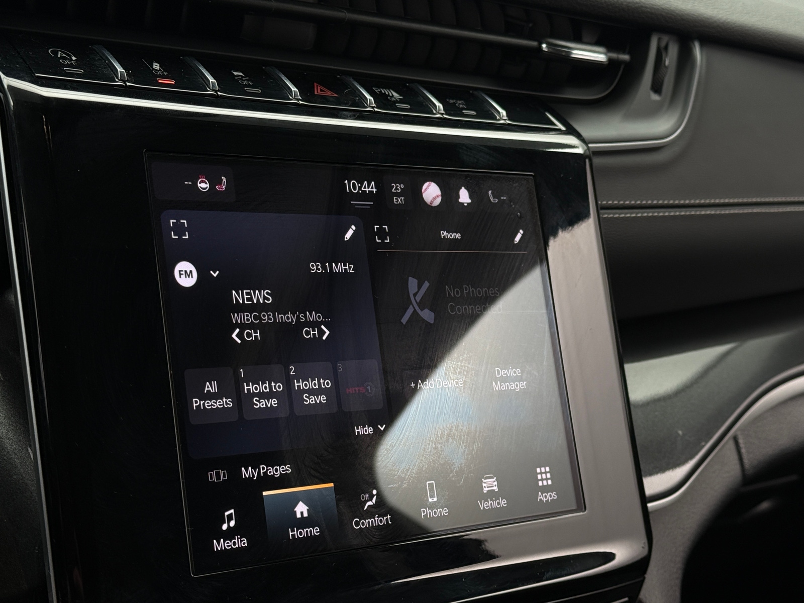 Thumbnail: 2023 Jeep Grand Cherokee - 4